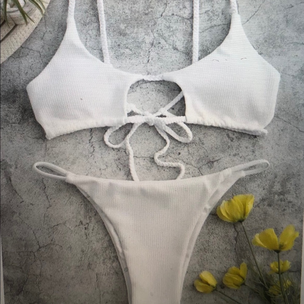 Zaful new white bikini set with cut out